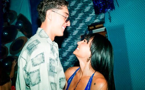 Aitana y Plex ya no se esconden: las imágenes que sellan su historia de amor en Ibiza