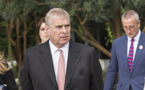 Andrés de Inglaterra queda libre bajo investigación tras su arresto por el caso Epstein: estas son las primeras imágenes