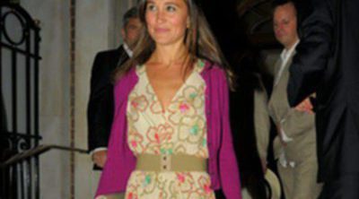 Pippa Middleton, de fiesta en el Hotel Goring de Londres junto a sus padres