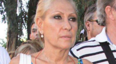 Rosa Benito visita a la Virgen de Regla antes de enfrentarse a las polémicas en 'Sálvame deluxe'