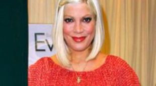 Tori Spelling sigue ingresada después de su operación por complicaciones de la cesárea de su hijo Finn