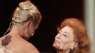 El reencuentro más emotivo de Belén Rueda con Julia Gutiérrez Caba en los Feroz