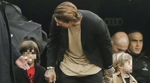 Ramos, con sus hijos en el Bernabéu tras los rumores de embarazo de Pilar