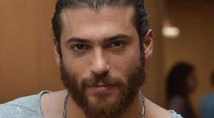 Can Yaman reaparece tras ingresar en el ejército