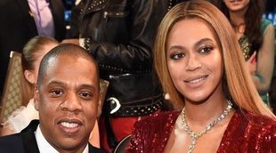 Beyonce y Jay-Z no se levantaron durante el himno nacional en la Super Bow