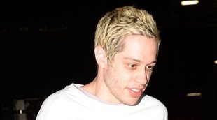 Pete Davidson confiesa que se autolesiona y cubre las cicatrices con tatuajes