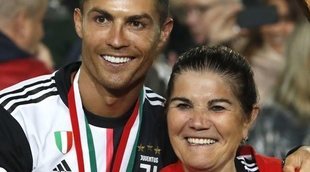Cristiano, feliz después de que hayan dado el alta a su madre