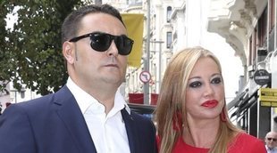 Belén Esteban comparte las primeras fotos con Miguel Marcos el día de su boda