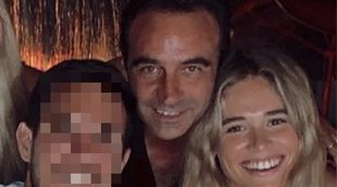 Enrique Ponce, uno más en la pandilla de Ana Soria