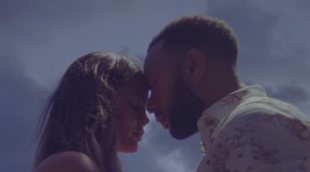 Legend y Chrissy esperan su tercer hijo