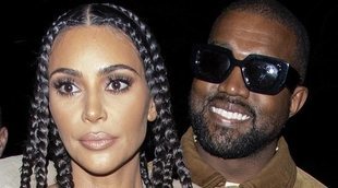 El esperado beso de Kim y Kanye