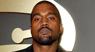Kanye West orina sobre un Grammy