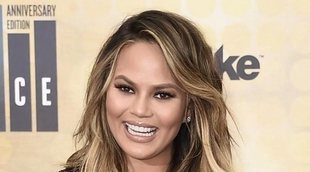 Chrissy Teigen ha tenido que recibir dos transfusiones de sangre