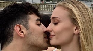 El romántico tatuaje de Joe Jonas: el ojo de Sophie Turner