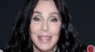 Cher revela que un hombre intentó matarla antes de una actuación en Broadway