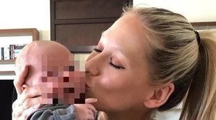 Una orgullosa Anna Kournikova presume de cómo han crecido sus mellizos