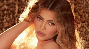 Kylie Jenner zanja la polémica sobre su ducha