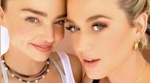 Miranda Kerr y Katy Perry, juntas en yoga