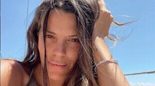 Laura muestra la evolución de su embarazo en bikini