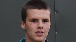 Cruz Beckham tiene novia