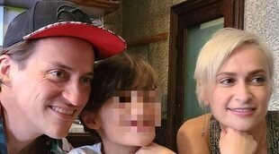 El marido de Halyna Hutchins la despide con una foto junto a su hijo