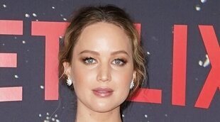 La primera alfombra roja de Jennifer Lawrence luciendo embarazo