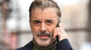 Zoe Lister-Jones dice que Chris Noth es un depredador sexual