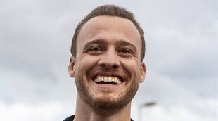 La actitud de Kerem Bürsin tras romper con Hande Erçel