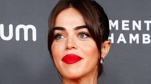 Violeta Mangriñán presume de embarazo en la alfombra roja de los Premios Ídolo