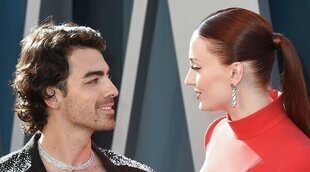 El primer posado de Sophie Turner con Joe Jonas presumiendo de embarazo