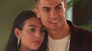 Cristiano Ronaldo y Georgina presentan a su hija en medio de la pérdida