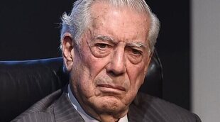 Mario Vargas Llosa recibe el alta hospitalaria