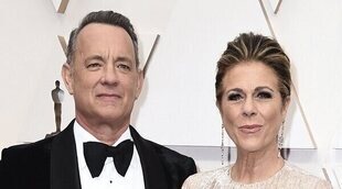Tom Hanks protege a su mujer después de un seguidor