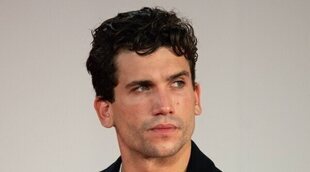 Jaime Lorente se raja la córnea