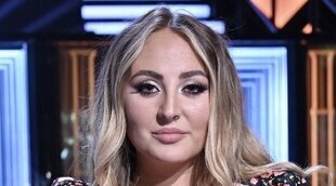 Rocío Flores se hace un tatuaje por la Marea Azul