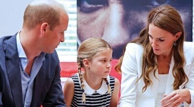 El llamativo gesto de Kate Middleton en los actos oficiales junto al Príncipe Guillermo y la Princesa Charlotte