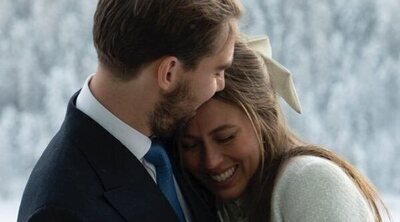 Philippos de Grecia y Nina Flohr celebran su segundo aniversario de boda con una divertida foto de su enlace civil