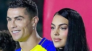 Cristiano, arropado por su familia en la presentación en su nuevo equipo