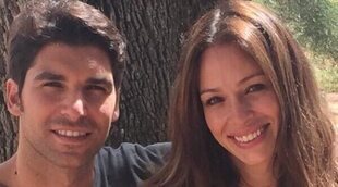 Eva y Cayetano se reencuentran entre besos y abrazos