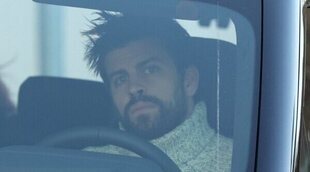 Piqué se apoya en sus hijos Milan y Sasha para olvidar la polémica