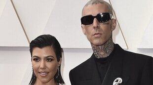 Kourtney Kardashian y Travis Barker revelan el sexo de su bebé