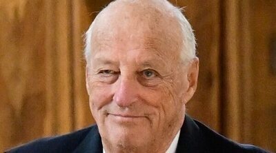 Harald de Noruega recibe el alta tras superar sus graves problemas de salud, pero tiene que alargar su baja casi un mes más