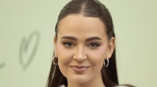 Laura Escanes revela si se arrepiente de haber sido madre con 23 años