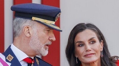 Los Reyes Felipe y Letizia presiden el desfile de las Fuerzas Armadas en Oviedo un año más