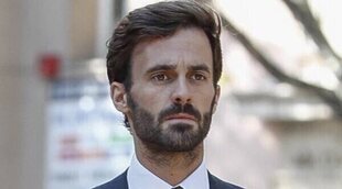 Una mujer denuncia que Enrique Solís le empujó y quitó el móvil