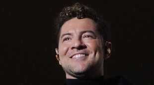 David Bisbal desata la locura en el centro de Madrid con sus villancicos