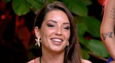 Anita confiesa sus sentimientos por Manuel mientras que Montoya se derrumba en la hoguera de 'LIDLT8'