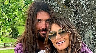 Elizabeth Hurley y Billy Ray Cyrus, cada vez más cerca del altar: "Es una conexión real"
