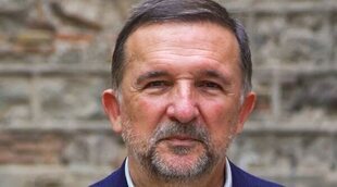 Un paseo con Sergio Vila-Sanjuán por el Barrio Gótico de Barcelona con sus misterios, 'mentiras' y su fantasía medievalizante