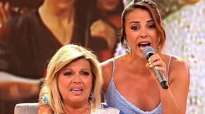 Terelu rompe a llorar al sonar la canción favorita de María Teresa Campos: "Siempre será nuestra canción"